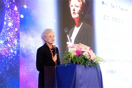 西澳政府教育署課程委員會(huì)主任Gail Taylor
