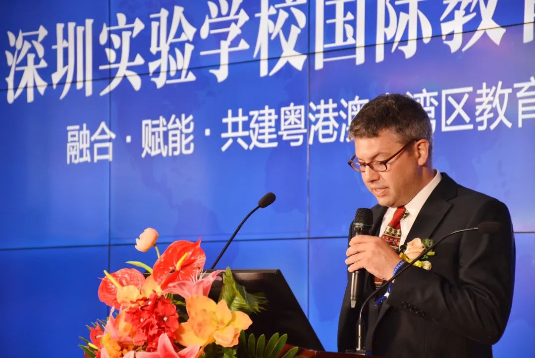 重磅！深圳實(shí)驗(yàn)學(xué)校國(guó)際教育基地授牌儀式暨新聞發(fā)布會(huì)召開(kāi)