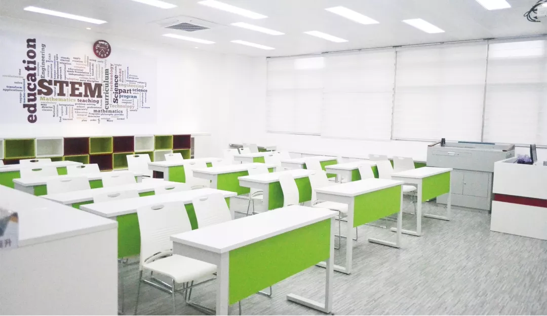 中黃世界書院GIA國(guó)際高中