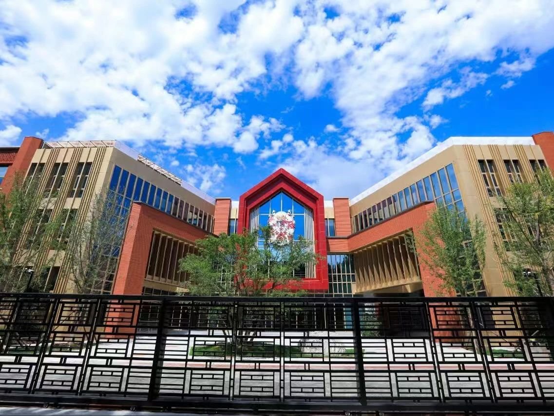 北京德閎學校